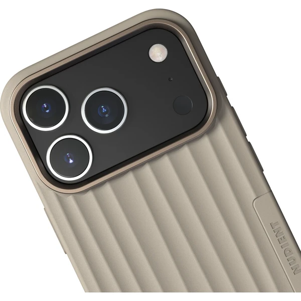 NUDIENT Bold Magsafe kryt iPhone 17 Pro/iPhone 18 Pro Ľanová béžová - Puzdra - Obrázok d_37a319b7f04f4e6b8243464323d825d8