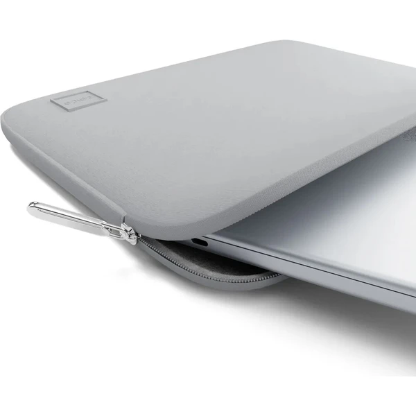 Epico Neoprene Lite Sleeve | MacBook Air 15"/Pro 16" | svetlosivá | vodeodolný | kompletné krytie - Puzdra - Obrázok d_3a97589eba5b4b1b9c56c1fbb27173fa