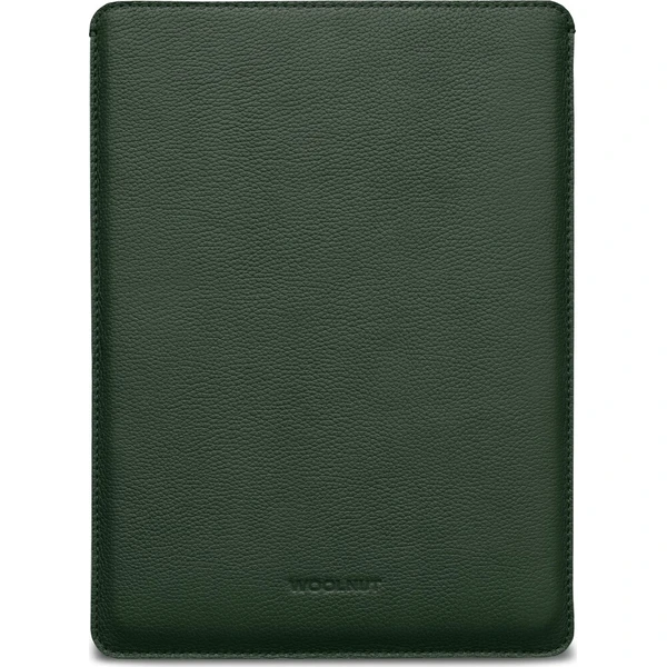 Woolnut Leather Sleeve kožené pouzdro MacBook Neo tmavě zelené - Puzdra - Obrázok d_3b6ca2571c6840ccba8f776ddedb81db