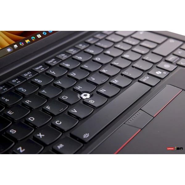 Lenovo ThinkPad X1 Carbon Gen 13 (21NS00XGCK) FIFA Edition - 3 roky Premium Care po registrácii - Notebooky - Obrázok d_4a3d4bcc337e4d09b67fed023ddfa5ce