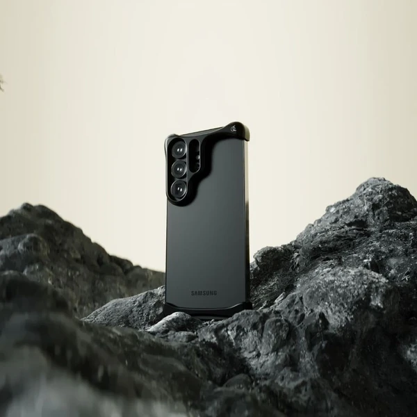 Arc Pulse hliníkový ochranný rám Samsung S26 Ultra matne čierny - Puzdra - Obrázok d_5012fcd200e044c0b3f7763e65bd7904