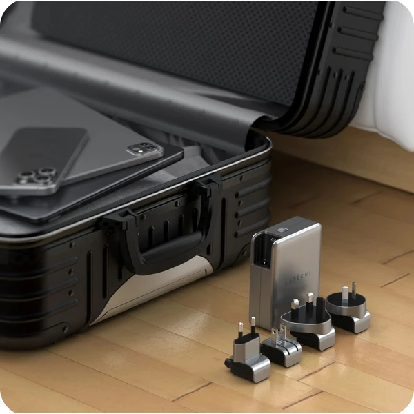 Satechi 145W USB-C GaN cestovní nabíječka (4x USB-C) vesmírně šedý - Nabíjačky - Obrázok d_521eee667efc4b7192eb7d07b3416ca6
