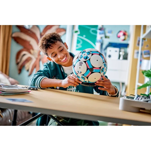 LEGO Editions Football 43019 Futbalová lopta - LEGO - Obrázok d_525a5338d1c34ab7900b177748145fea