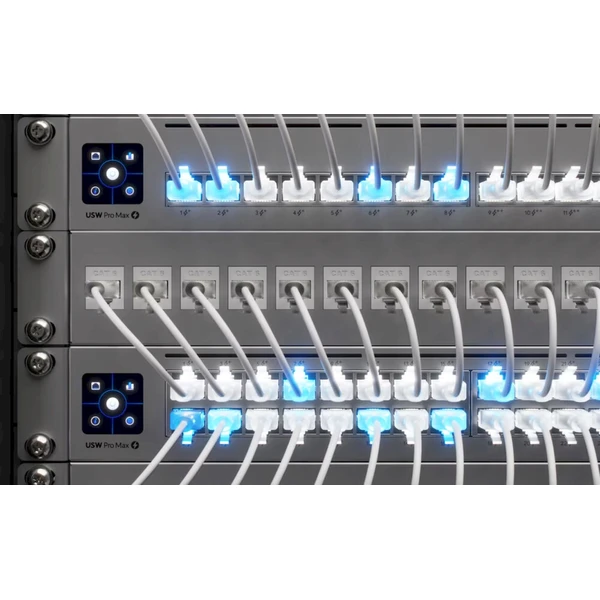 Ubiquiti Etherlighting Patch kábel CAT6 0,3m biely - Káble a redukcie - Obrázok d_52af2fb775274f5d9427a35353762e40