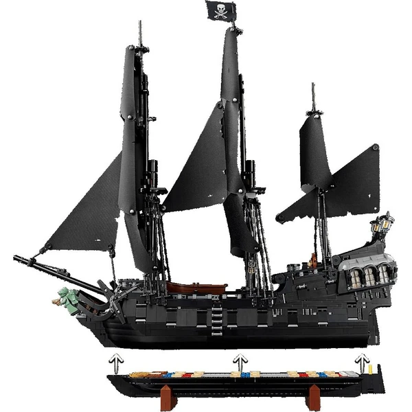 LEGO Icons 10365 Pirátska loď kapitána Jacka Sparrowa - LEGO - Obrázok d_6b12cc05cc0f4c01b1b4c2ae881e190d