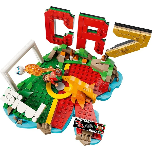 LEGO Editions 43012 Cristiano Ronaldo – Hvězdné momenty fotbalu - LEGO - Obrázok d_7d3cc723fd90401d98ca99db101a0f90