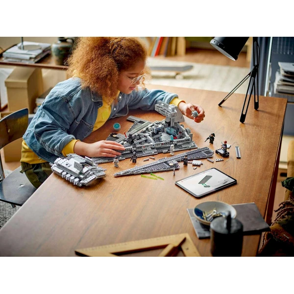 Imperiálny hviezdny deštruktor 75394 - LEGO - Obrázok d_888004f40e194faeb836830e908588e7