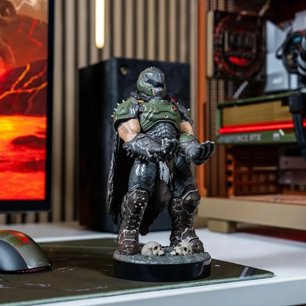 EXG Cable Guys Doom - Doomslayer - Figúrky - Obrázok d_8db8a885cdba446c84f647b6db9fd69c
