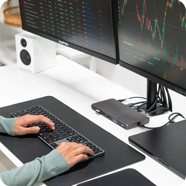 Satechi Thunderbolt 4 Docking Station s DisplayLink dokovacia stanica vesmírne sivá - Dokovacie stanice - Obrázok d_968e3ee76dba41779d48dea51d8347fc