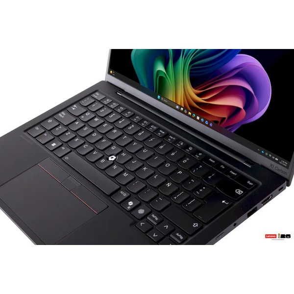Lenovo ThinkPad X1 Carbon Gen 13 (21NS00XGCK) FIFA Edition - 3 roky Premium Care po registrácii - Notebooky - Obrázok d_c56b7d007f55445586910602ff004f4d