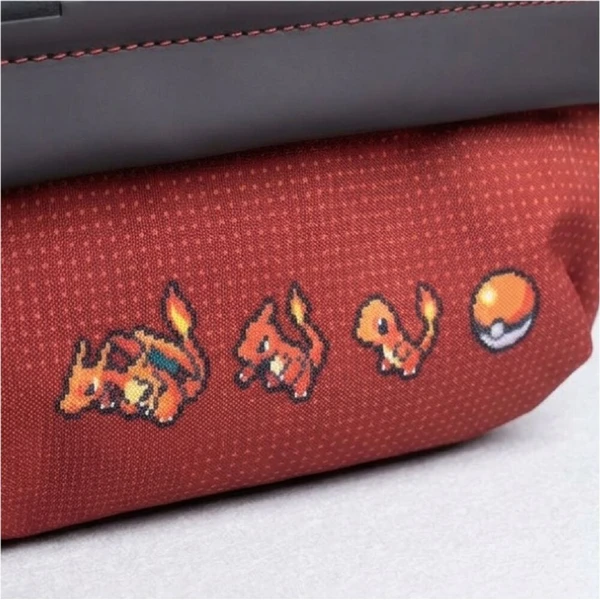 HORI Adventure Pack brašna Pixel Red (NSW/NSW2/OLED/Lite) - Puzdra - Obrázok d_ea1d8457f8414c6da94ef67cd645aed7