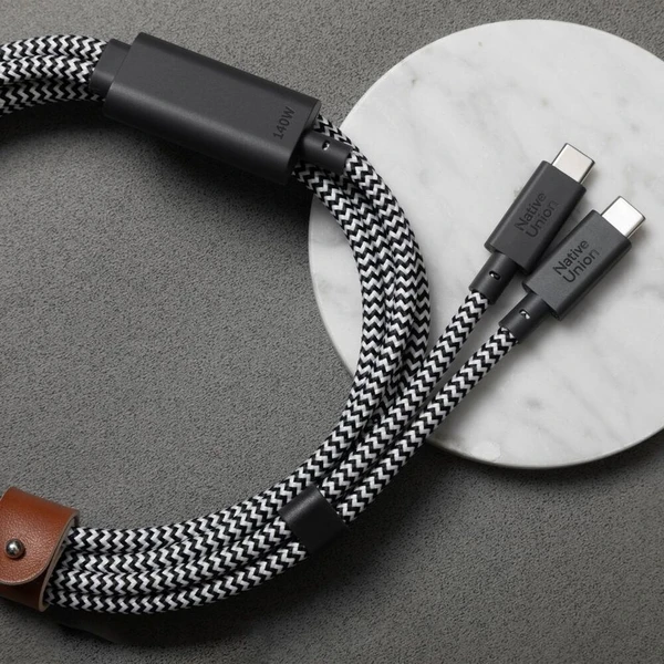 Native Union Belt Cable USB-C/USB-C kábel 2m, 60W zebra - Káble a redukcie - Obrázok d_fac4603b7324414fbad00a857bdfbdd2