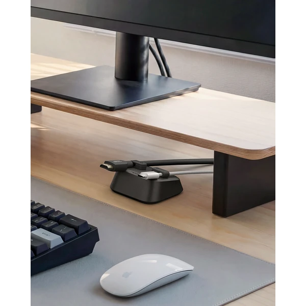Spigen Magnetic Cable Holder magnetický organizátor čierny - Organizéry - Obrázok e5a04d00405d4ecc96fc680d18348019