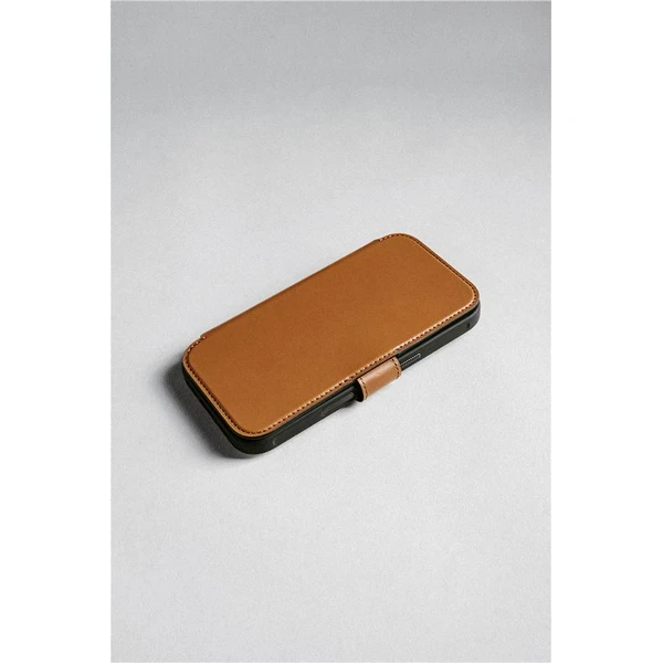 Nomad Modern Leather Folio MagSafe kožené púzdro iPhone 17 Pro Max English Tan - Puzdra - Obrázok eadc72a969d84ee48a36920c01965032