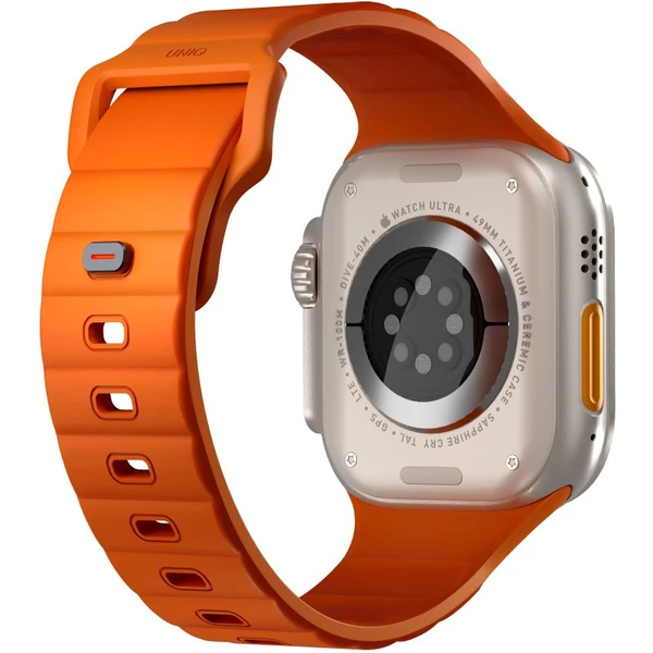 UNIQ Stride FKM Rubber vodeodolný remienok Apple Watch 49/45/44/42mm oranžový - Remienky - Obrázok f3441376d91747a383c5c58ee641ac8e