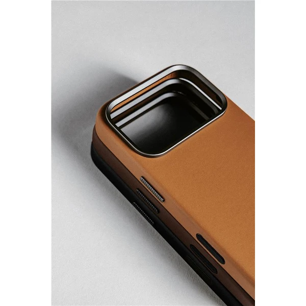 Nomad Traditional Leather Case MagSafe kožený kryt iPhone 17 Pro Black - Puzdra - Obrázok fa5ed70d185442938c917c5c8e3dd285